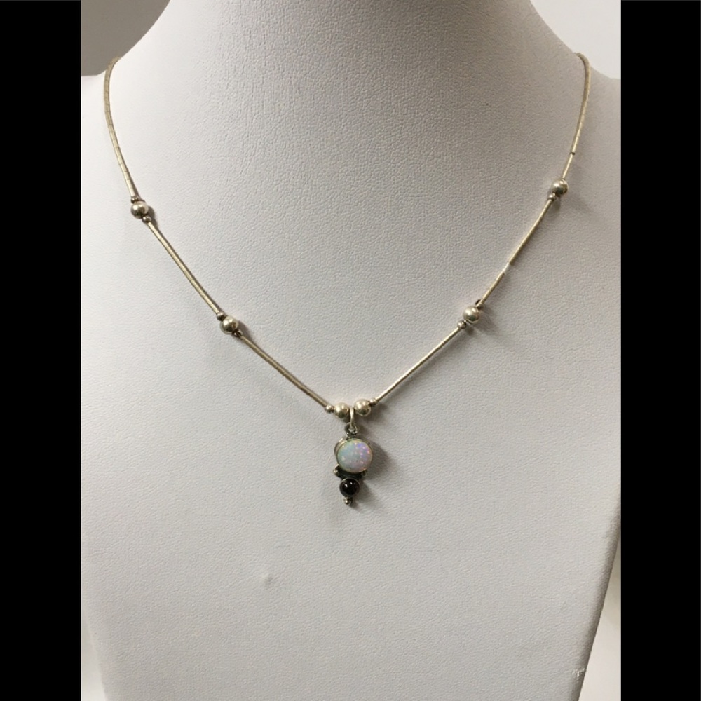 Sterling a Silver White Opal & Carnelian Necklace